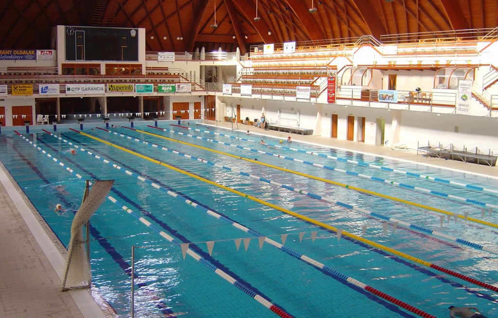 eger_swimming_pool