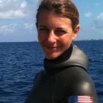 Nuevo Récord Mundial AIDA Apnea Peso Constante sin Aletas -63mts Ashley Chapman (USA)